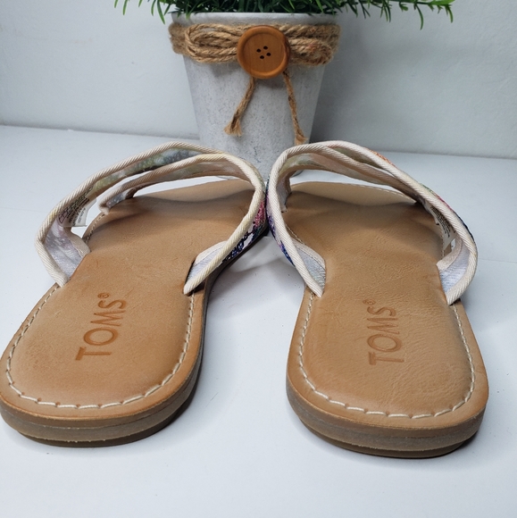Toms Slide On Embroidered Floral Mesh Sandels - Picture 4 of 8